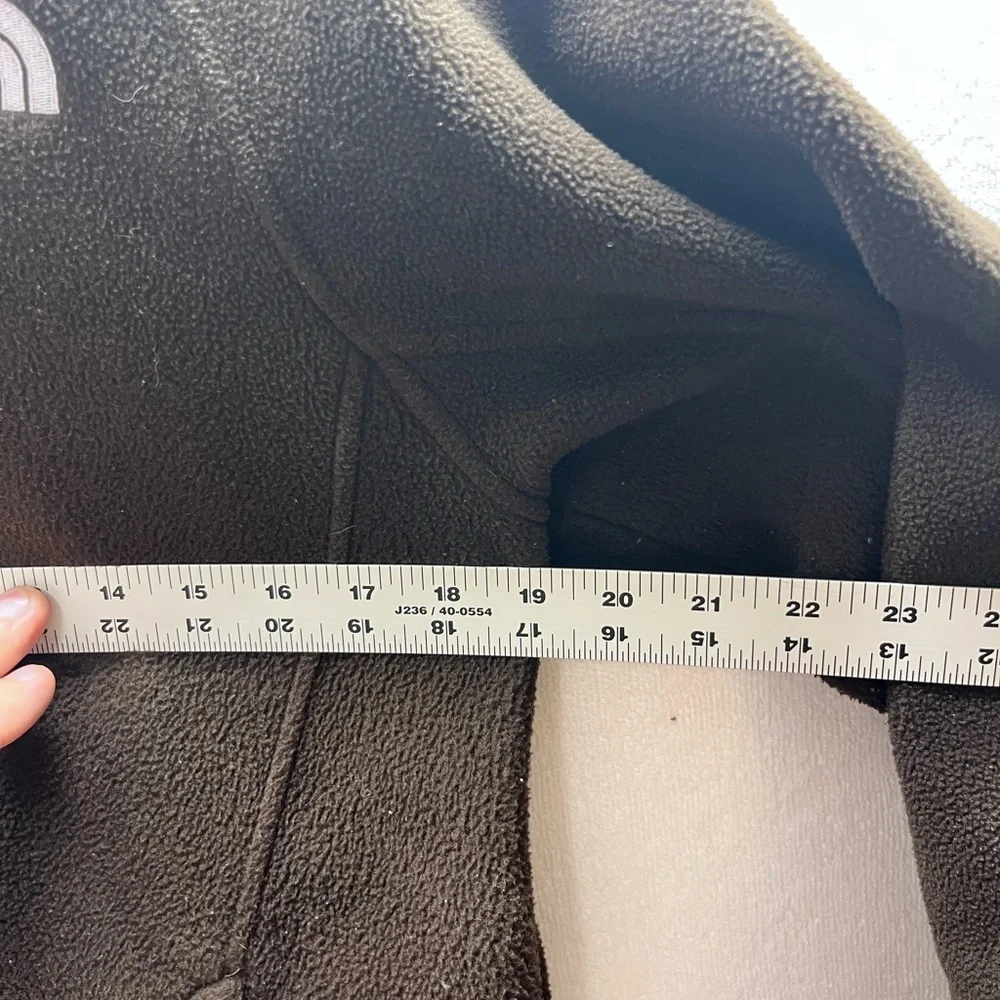 The North Face‎ Chocolate Brown Fleece Jacket Womens M midweight Warm Fall 2461